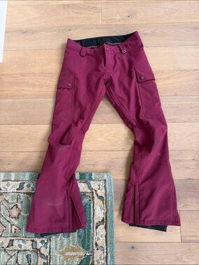 Burton Women's Burgundy Ski Pants